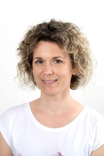 gyurasics mihaly dora